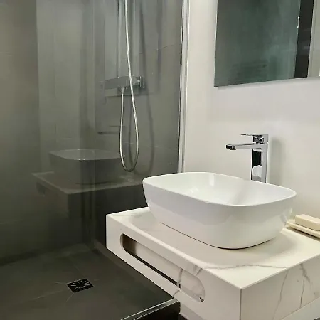 Lägenhet Aux Batignolles - Le Cocon Parisien - 28Mb Bis